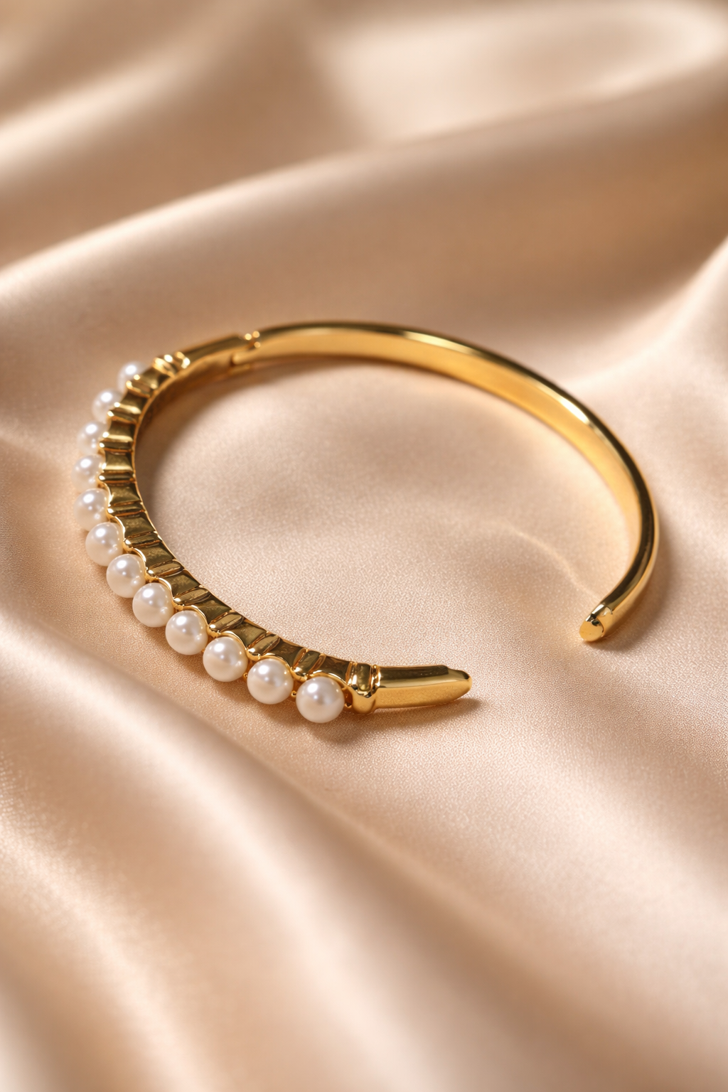 Pearl Bangle