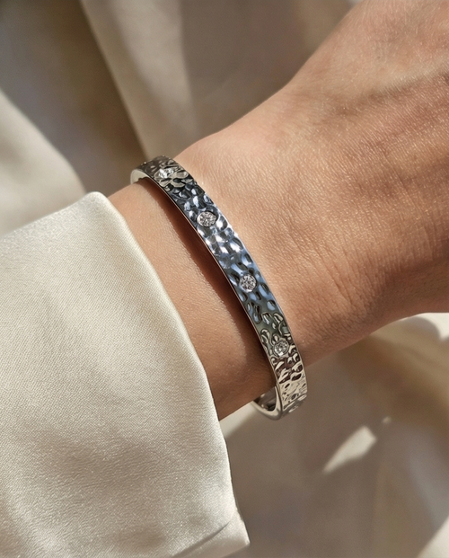Aurielle Bangle