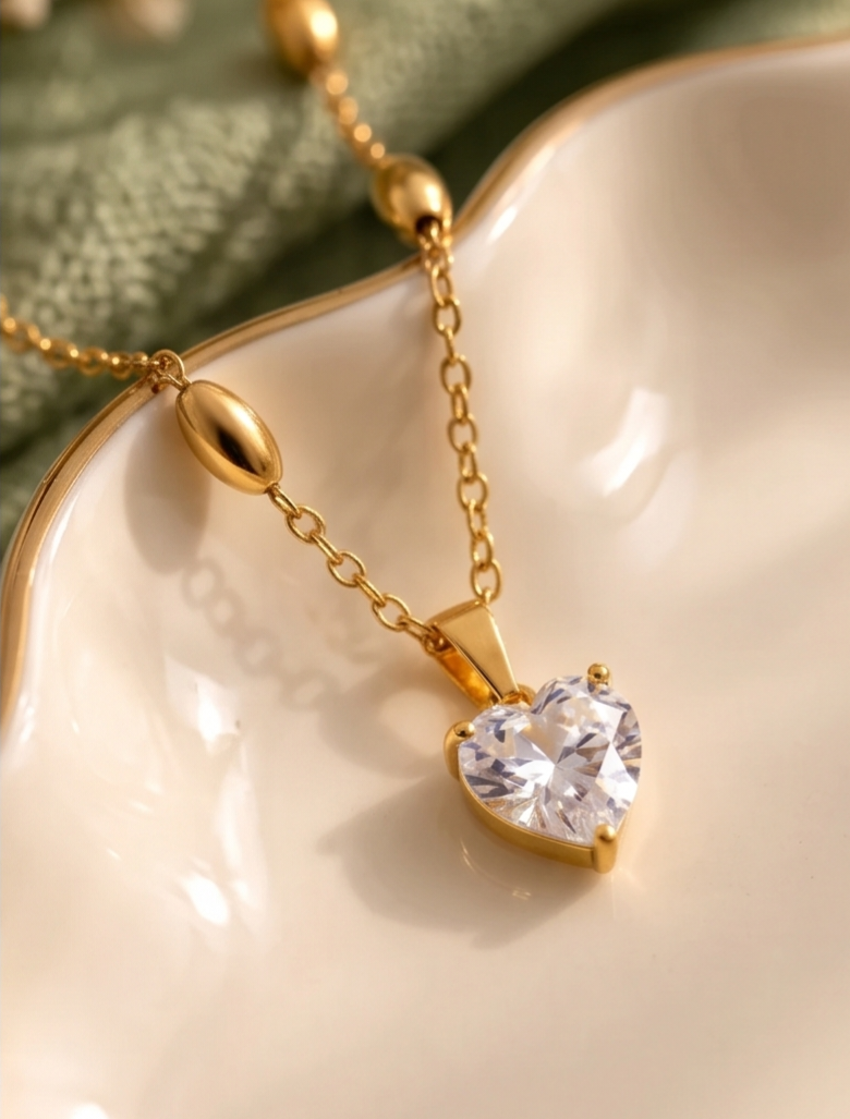 Alma Necklace